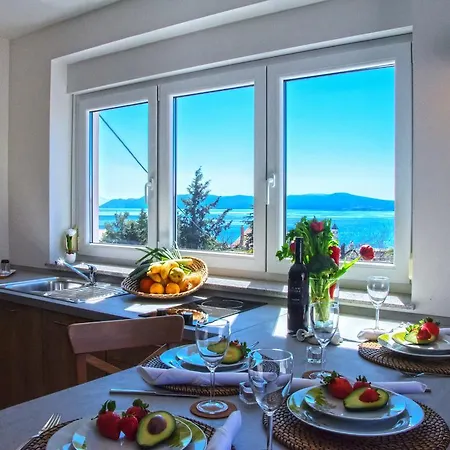Mediterraneo * تْسْغيكفانِتْسا